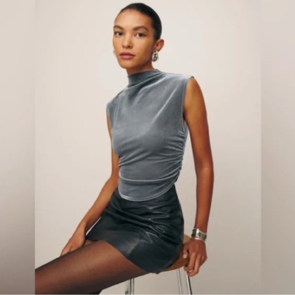 Reformation Lindy Knit Top in Gray Velvet